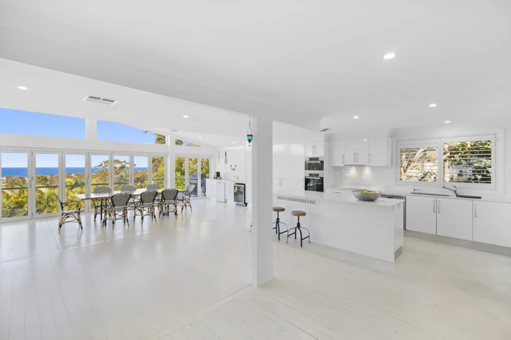 PW Painting: Quality Finishes for Homes and Businesses 2019980400 5 1 250508 042711 w6055 h4026
